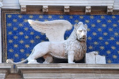 Detalle del León de San Marcos en la Torre del Reloj