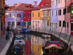 Isla de Burano y sus coloridas fachadas