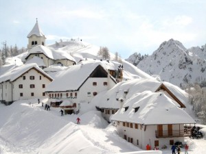 En Italia suele nevar durante el invierno. 