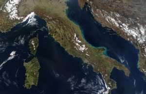 Imagen satelital de Italia en Marzo de 2003
