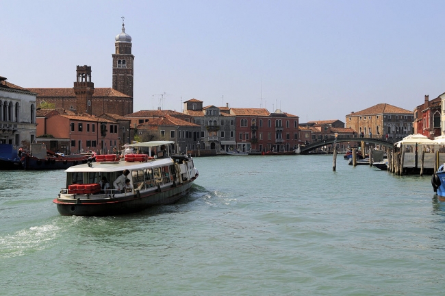 Vaporetto en Venecia