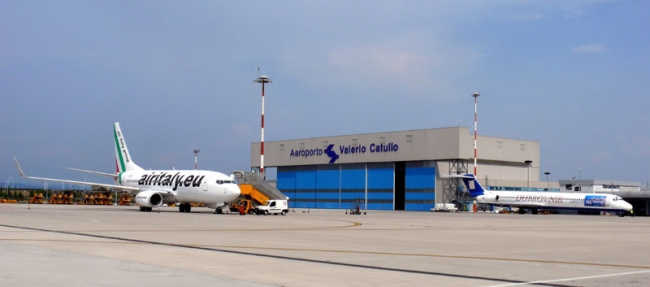 Hangar del aeropuerto de Verona